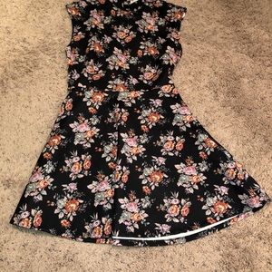 Forever 21 High Neck Flower Dress